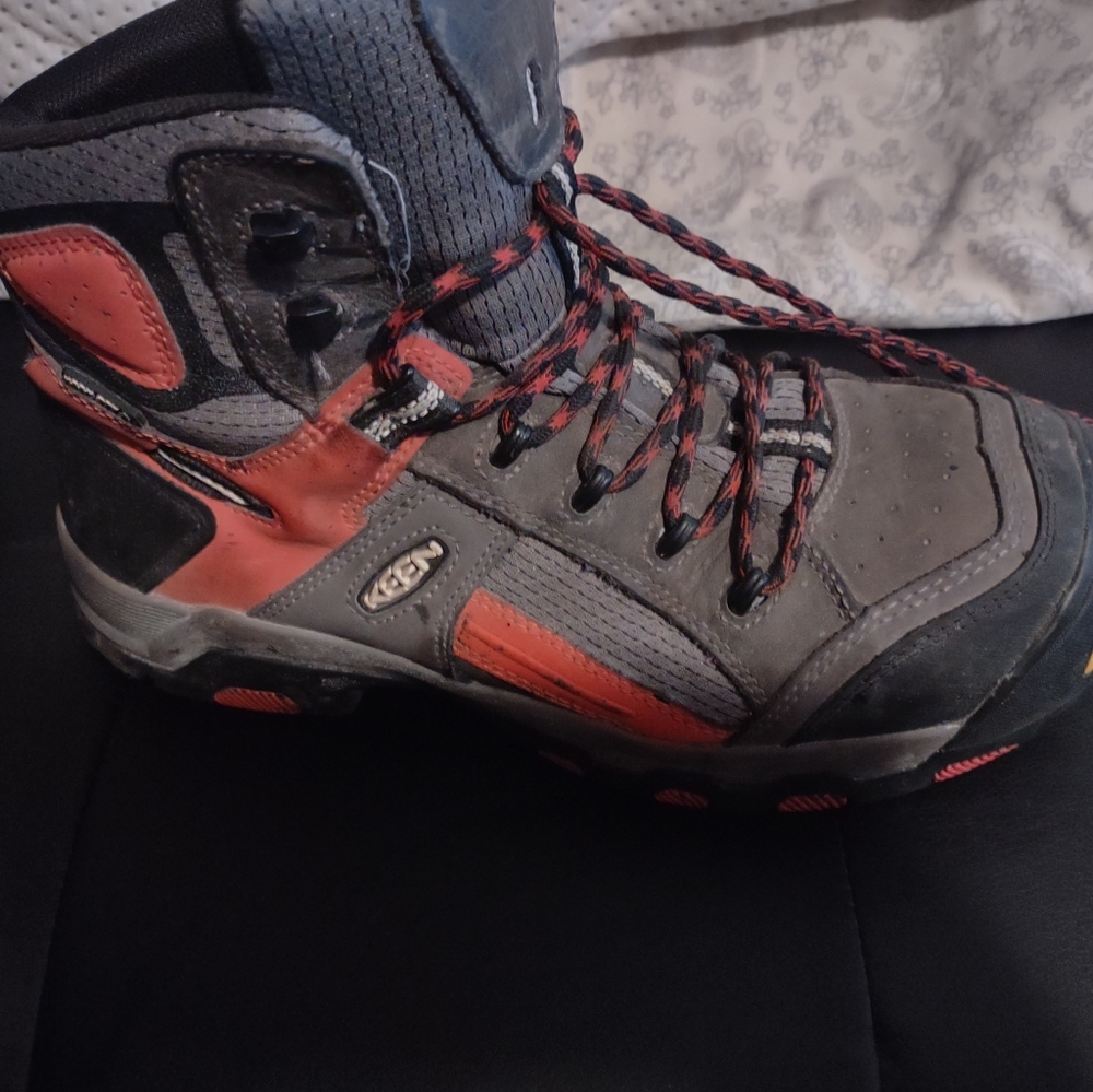 Keen abofa boots